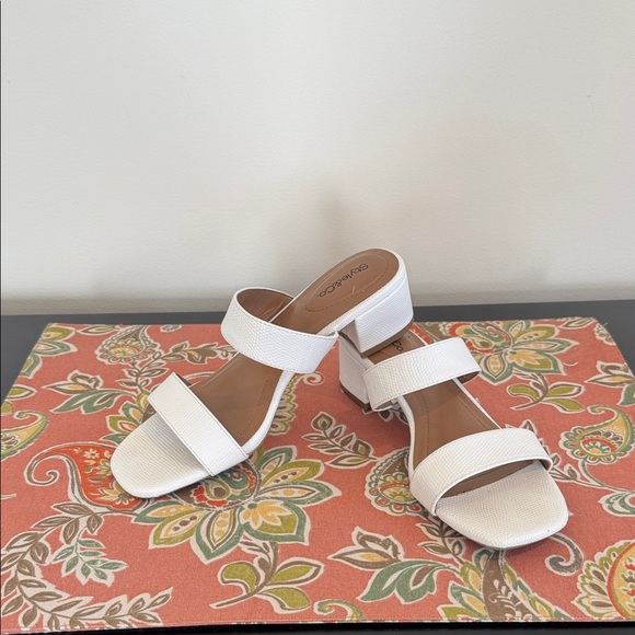 Style & Co. White Sandals - Picture 1 of 4